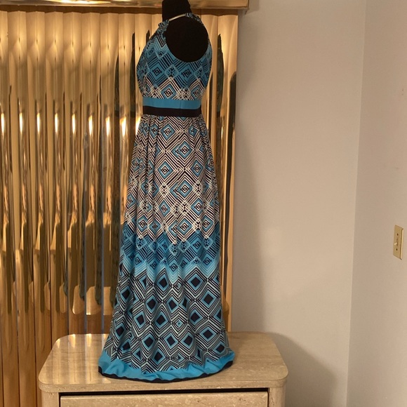 WHBM Excellent Condition, Teal/Black/White, see measurements in photos below - Picture 2 of 13